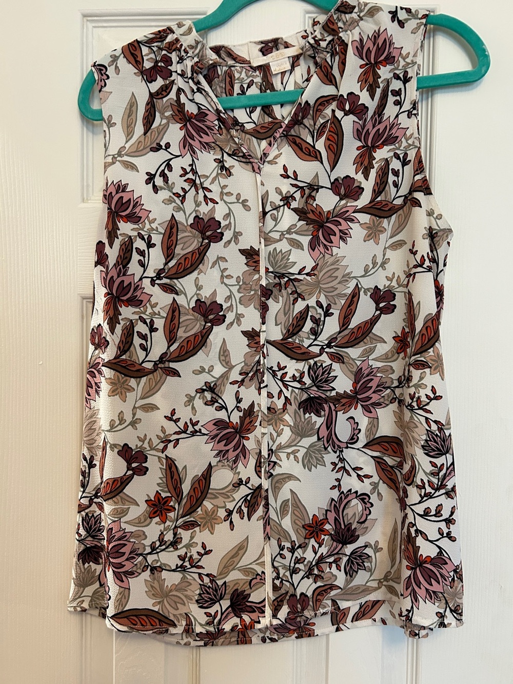 C & E floral blouse